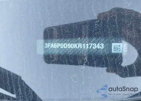 2019 Ford Fusion Titanium z USA, uszkodzony, nr VIN 3FA6P0D90KR117343